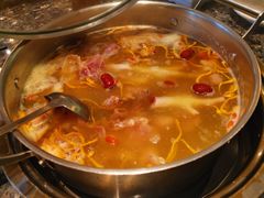 -一席地·本地鸡窝·杭帮鸡火锅(萧山银隆百货店)