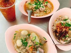 -榮泰米粉湯(Left Shop)