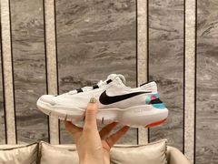 -NIKE品牌体验店(南京东路店)