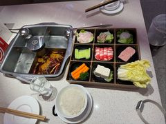 -海底捞火锅(杭州庆春路夜宵主题店)