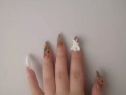 -悦指间美甲美睫