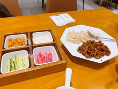 -乐忻皇朝(上海中心大厦店)