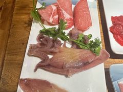 -城墙拐拐火锅(三峡广场黑金冠店)