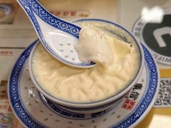 -广信牛奶甜品世家(台东店)