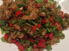 -三湘四水正宗湘菜(君峰路店)