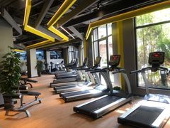 -贝菲特游泳健身(徐泾店)