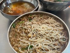 -正宗杨记普洱酸醋米线(总店)