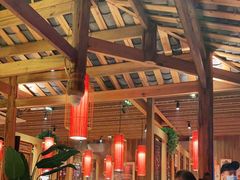 大堂-野山舂·贵州现舂酸汤火锅(鸿通城店)