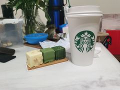 -星巴克(深圳新沙天虹店)