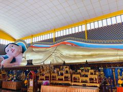-槟城泰国卧佛寺