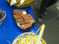 -马路边边·成都串串(翠柏路店)