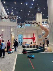 -奈尔宝·儿童乐园·亲子餐厅(华采天地店)