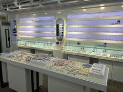 -浮光眼镜·蔡司视觉合作·数字验配中心(陆家嘴店)