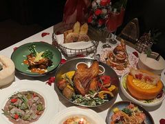 -Mogul Eatery·大亨餐酒馆