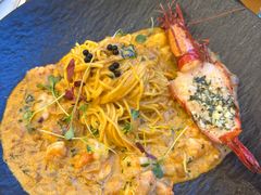 -Mark&Mars Restaurant