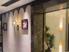 -万泊酒店(长沙五一广场国金中心店)