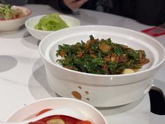 -琥珀老六龙虾(四里河店)