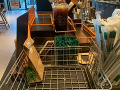 -星巴克(金谊广场店)