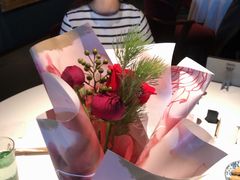 -新荣记(BFC外滩金融中心店)