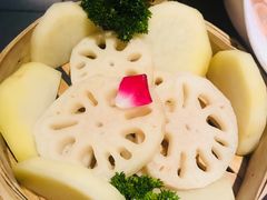 -白乐天毛肚火锅馆(解放碑店)