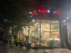 -玛格萝妮比萨屋(四平店)