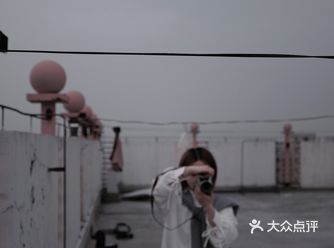 本来想来拍拍日落吹吹暖风，结果变天了… 虽然这样但毕