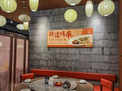 -大中华酒楼·主席武昌鱼·武汉美食地标(江汉路步行街店)