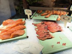 -腾阁自助餐厅(朝林广场店)
