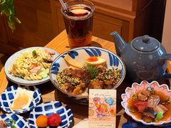 -啢啢茶寮(芳华横街店)