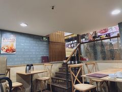 -香港仔茶餐厅(凤阳店)
