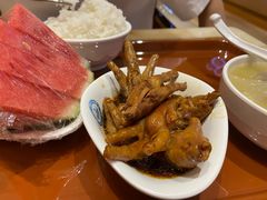 -白金汉爵大酒店-24小时餐厅