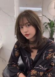 -东秀护肤造型