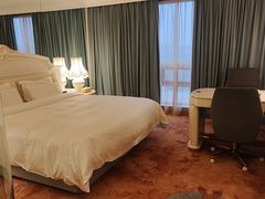 -芜湖白金汉爵大酒店