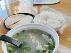 -小椒羊.羊肉粉 龙虾 羊肉串(新地旗舰店)