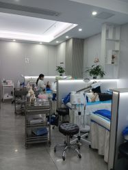 -痘院士专业祛痘皮肤管理