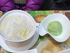 -甜心妈妈·榴莲星级糖水(北京路总店)