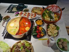 -椰子湾·海南火锅·糟粕醋·椰子鸡(正大广场店)