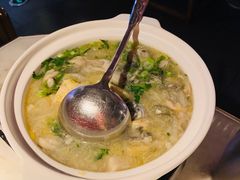 酸菜海蛎子炖冻豆腐-日丰园海肠水饺·老字号大连海鲜(和平广场店)