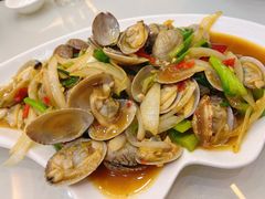 -覃记海鲜美食餐厅