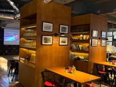 -JINNS锦时 steak&pizza(浸信会礼拜堂旧址店)