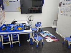 -百变天才机器人编程中心·信奥·VEX竞赛·无人机(金田广场店)