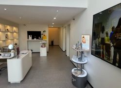 -JNK皮肤管理中心