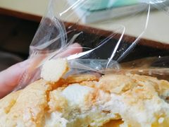 菠萝奶酥包-提亚烘焙·手作面包·生日蛋糕(七星店)