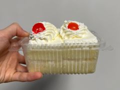 -红宝石·鲜奶小方·海派西点房(肇嘉浜店)