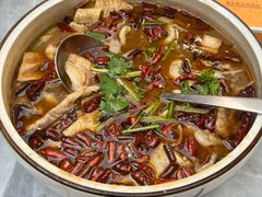 胡辣乌鱼片-蔼若春.传承云南菜(金碧公园店)