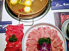 -牛村来人潮汕牛肉火锅(西单店)