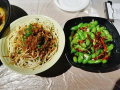 -巴厘龙虾·榜首油焖大虾(洞庭·艺术洋房店)