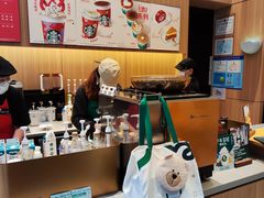 -星巴克(上海长宁来福士1F店)