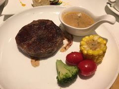 -斗牛士牛排(南京东路店)
