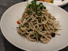 香椿苗拌干丝-聚宾楼·烤鸭·家宴(科技三路店)